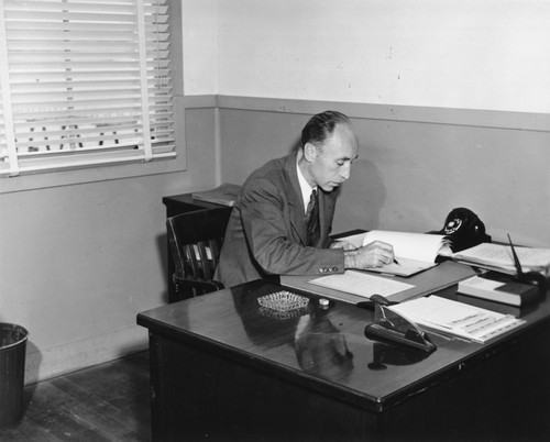 Carl H. Eckart, University of California Division of War Research Assistant Director