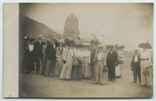 Crowd near U.S.-Mexico border monument