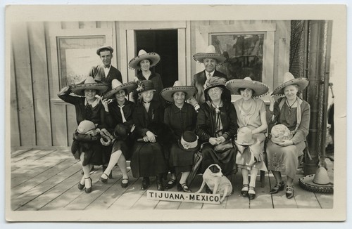 Visitors to U.S.-Mexico border