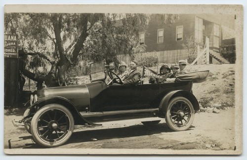 Automobile passengers, Tijuana, Mexico