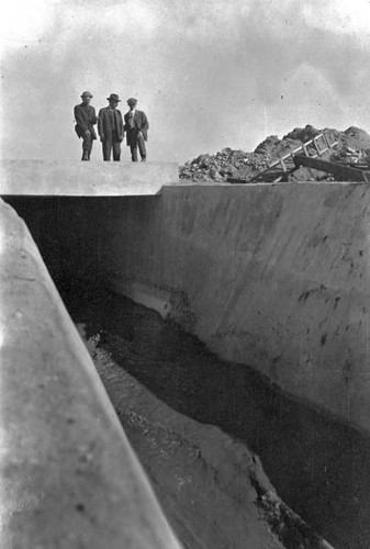 Los Angeles Aqueduct Construction