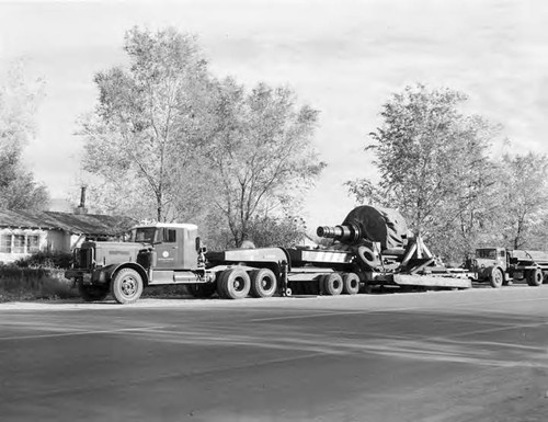 Photo showing the moving of one of the 90 thru ton rotors to the Gorge project