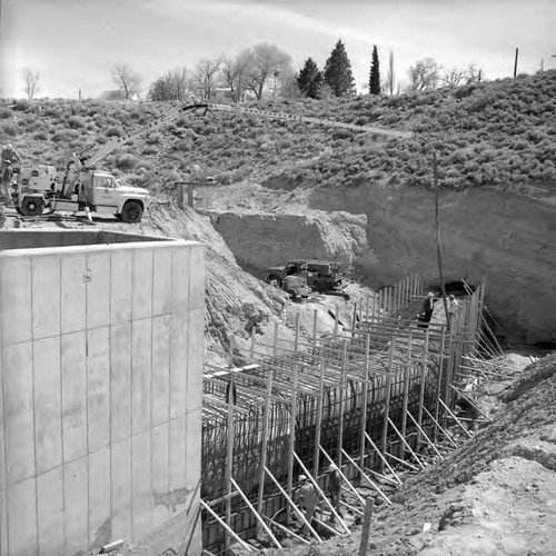 Construction of Haiwee Tunnel