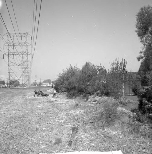 Right of way transmission line from Haynes, San Pedro passing through Lakewood area