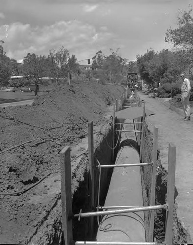Pipeline construction - Westgate truck line