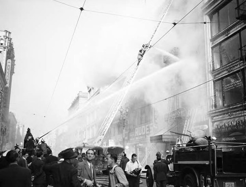 Fire on Broadway between 3rd and 4th