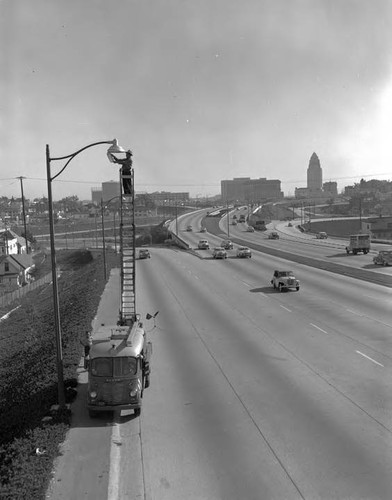 Street lighting maintenance unit on Hollywood Freeway