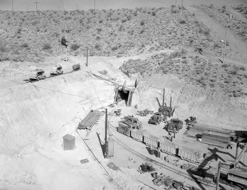 Construction of Haiwee Tunnel