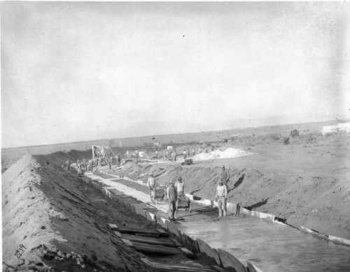 Top of aqueduct being constructed