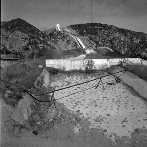 Second Los Angeles Aqueduct Cascades water test