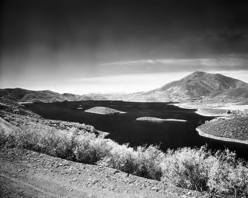 Bouquet Canyon Reservoir (infra-red shot)