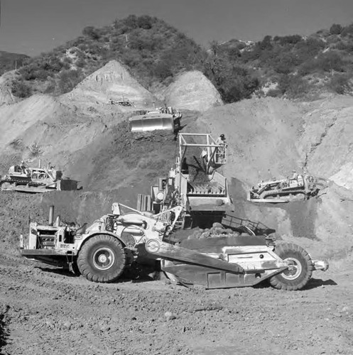 Santa Ynez Reservoir construction