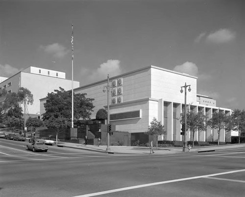 Los Angeles law libraury at 1st Street and Broadway