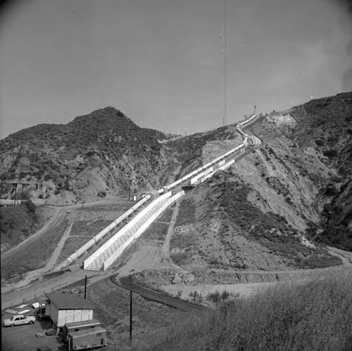 Second Los Angeles Aqueduct cascades construction progress