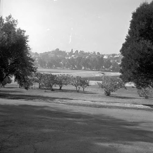 Picture of a reservoir, perhaps Ivanhoe Reservoir