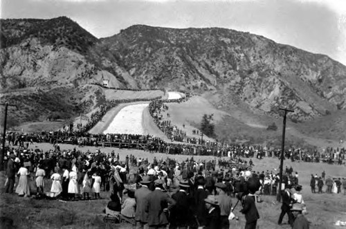 Release of aqueduct water