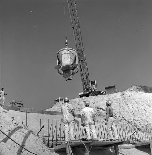 Construction progress at second aqueduct cascades