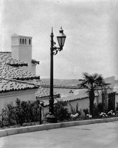 Street lights - Wilshire Blvd