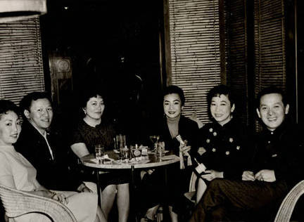 Restaurant souvenir photo of Walter Lee, Anna Bang, Esther Bang and Gilbert Woo at Man Jen Low in New Chinatown