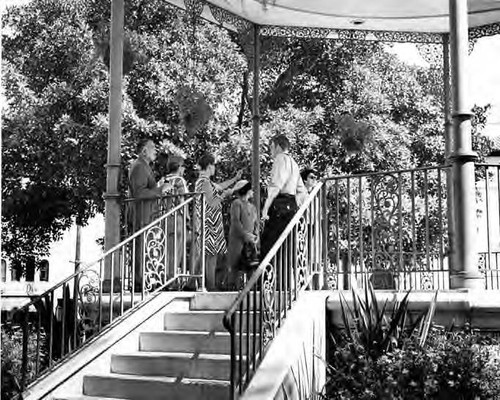 Photographic Society in Kiosko by stairs