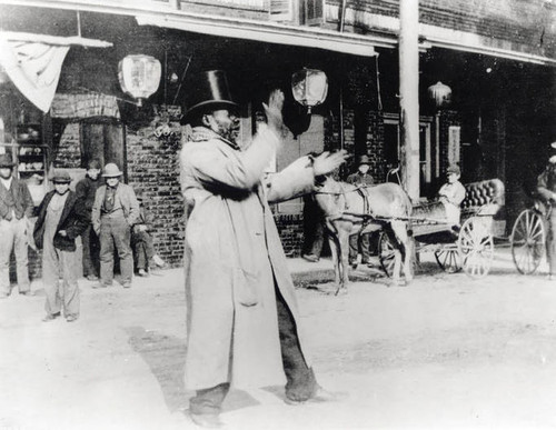 Man performing in Chinatown