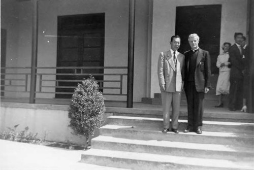 Chinese Catholic Center, Cardinal Yu-Pin is at the center