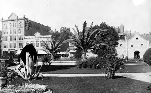 West side of Plaza with Plaza Church and Vickery building