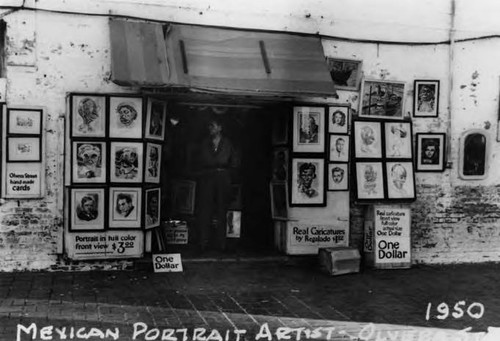 Mexican portrait artist on Olvera Street