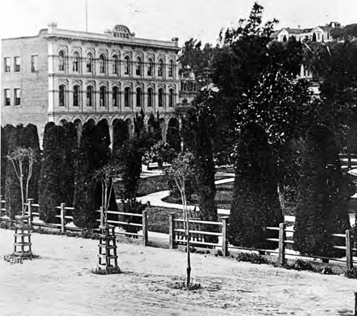 Looking west across the Plaza towards the Pico House Main Street facade