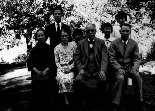 Y.H. Chung family picture, eight members