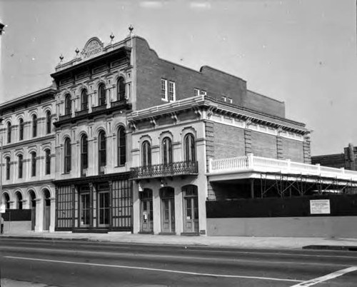 Masonic Hall, Arcadia/Main Street angle plus Mercedes Theater