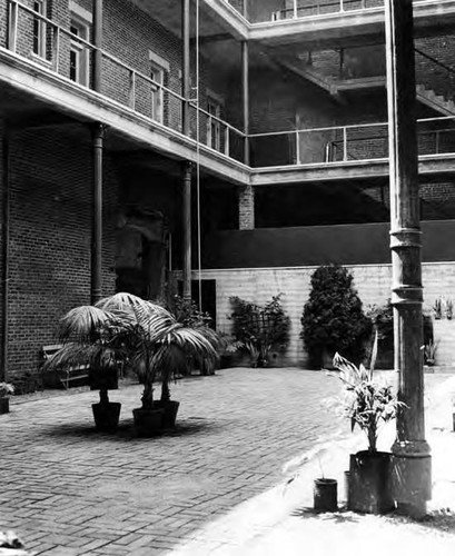 Pico House patio