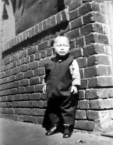 Boy in Sanchez Alley
