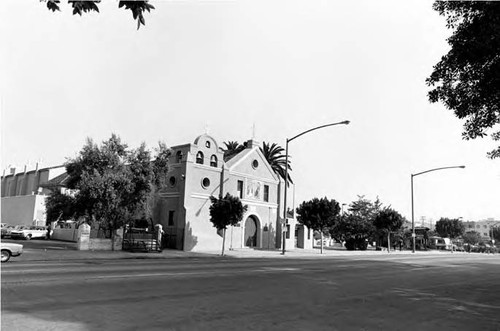 Plaza Church on Main Street