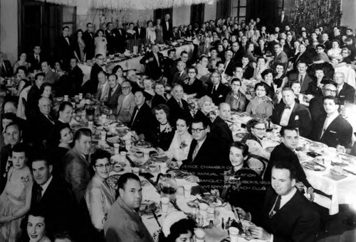 Venice Chamber of Commerce, Annual Instalation Banquet, Westport Beach Club. Mr. and Mrs. Chow Hoy are in the picture. (by Weaver Photo Service)