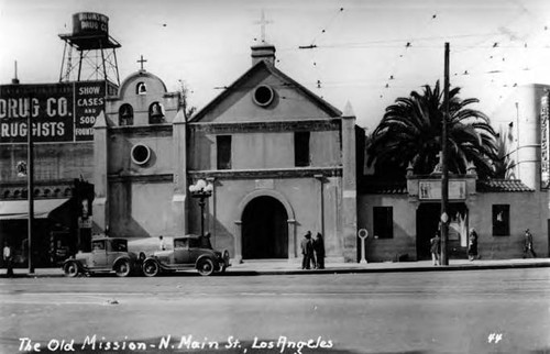 Plaza Church on Main Street