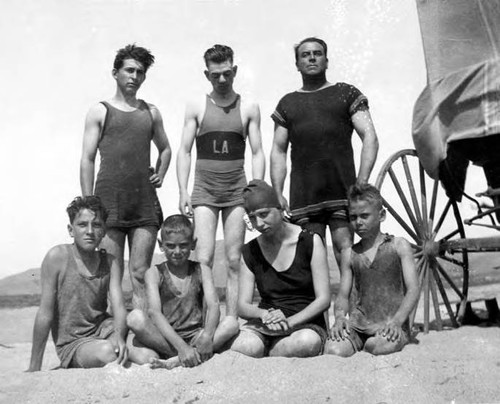 Bathing group with wagon