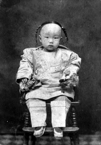 Mabel Lew baby portrait — Calisphere