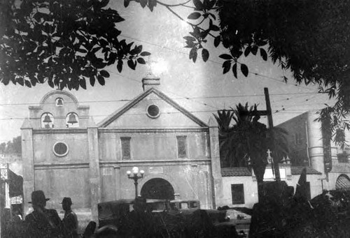 View of Plaza Church from the Plaza