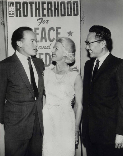 Photo of Delbert Wong with Bob Hope and Anita Louise