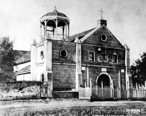 Plaza Church on Main Street