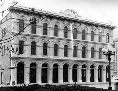 Plaza facade of Pico House