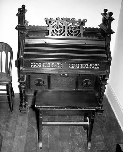 Organ in Masonic Hall