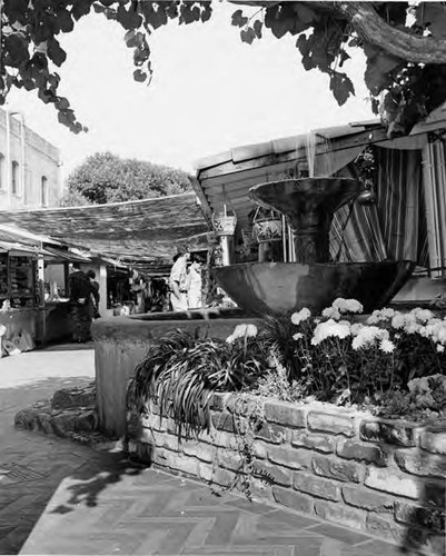 Olvera Street fountain