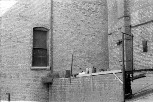 Roof of the Pico House