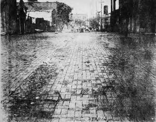 Olvera Street with bricks, no booths