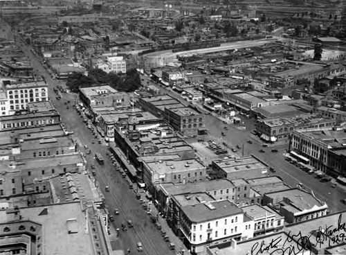 Aerial of Plaza and surrounding area from the top of City Hall