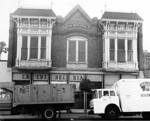 Sepulveda House Main Street facade, La Luz Del Dia grocery store