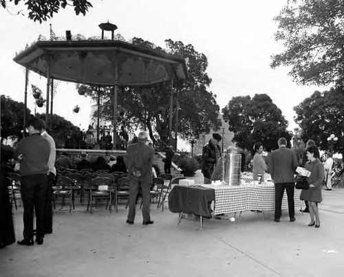 Coffee table in the Plaza