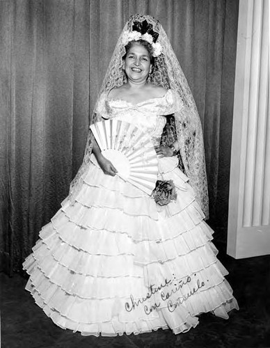 Consuelo Bonzo in Spanish lady's dress